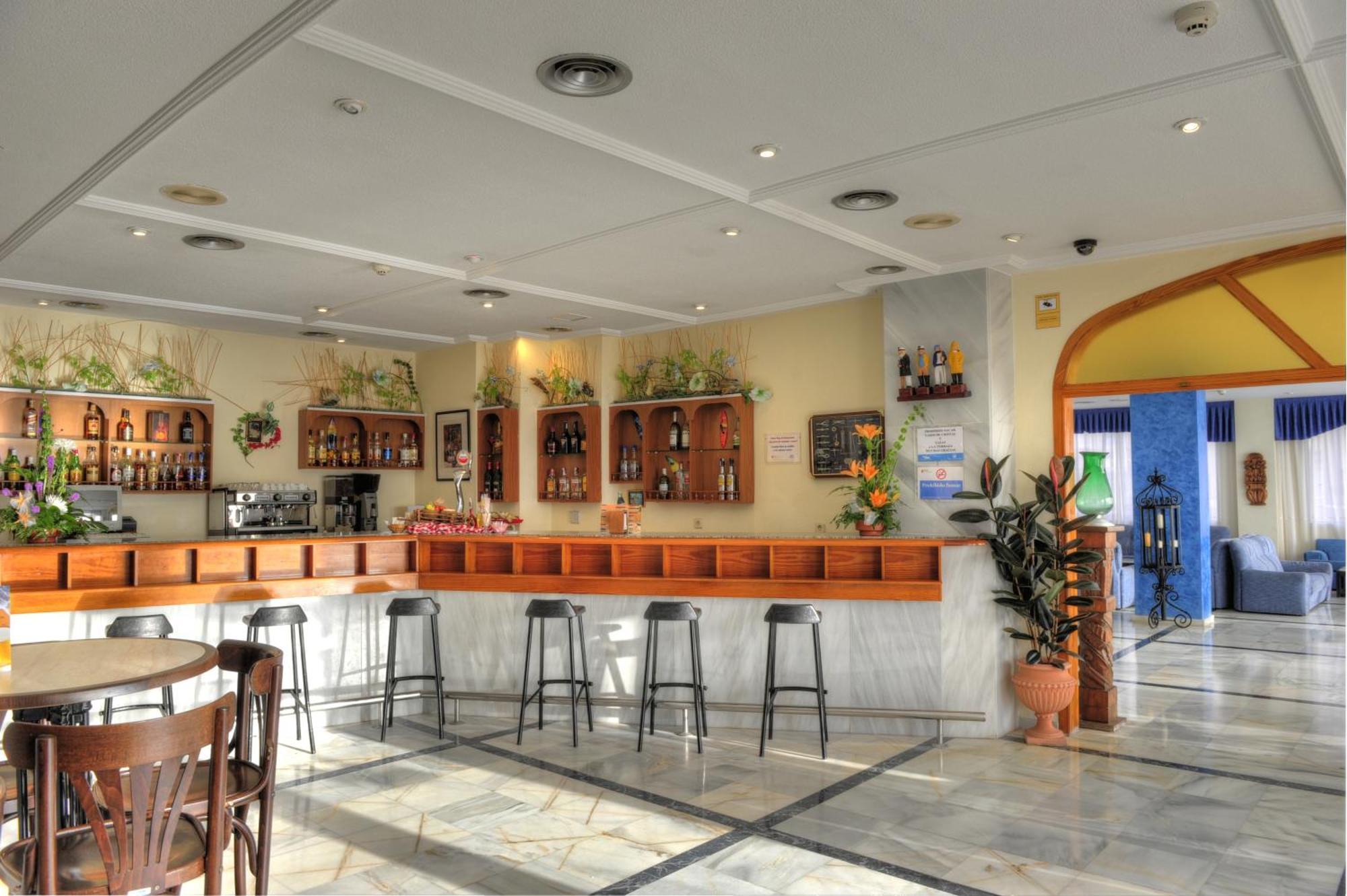 Apartamentos La Mirage La Manga del Mar Menor Exterior photo